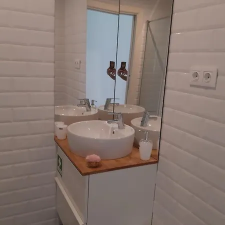 アパート Sao Bartolomeu 1 *