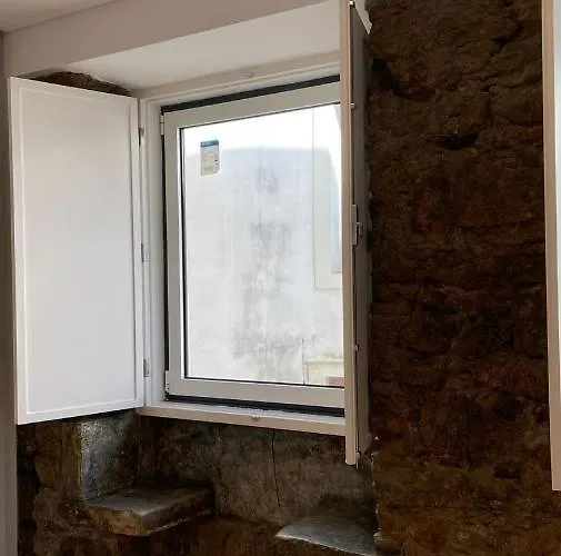 Sao Bartolomeu 1 公寓